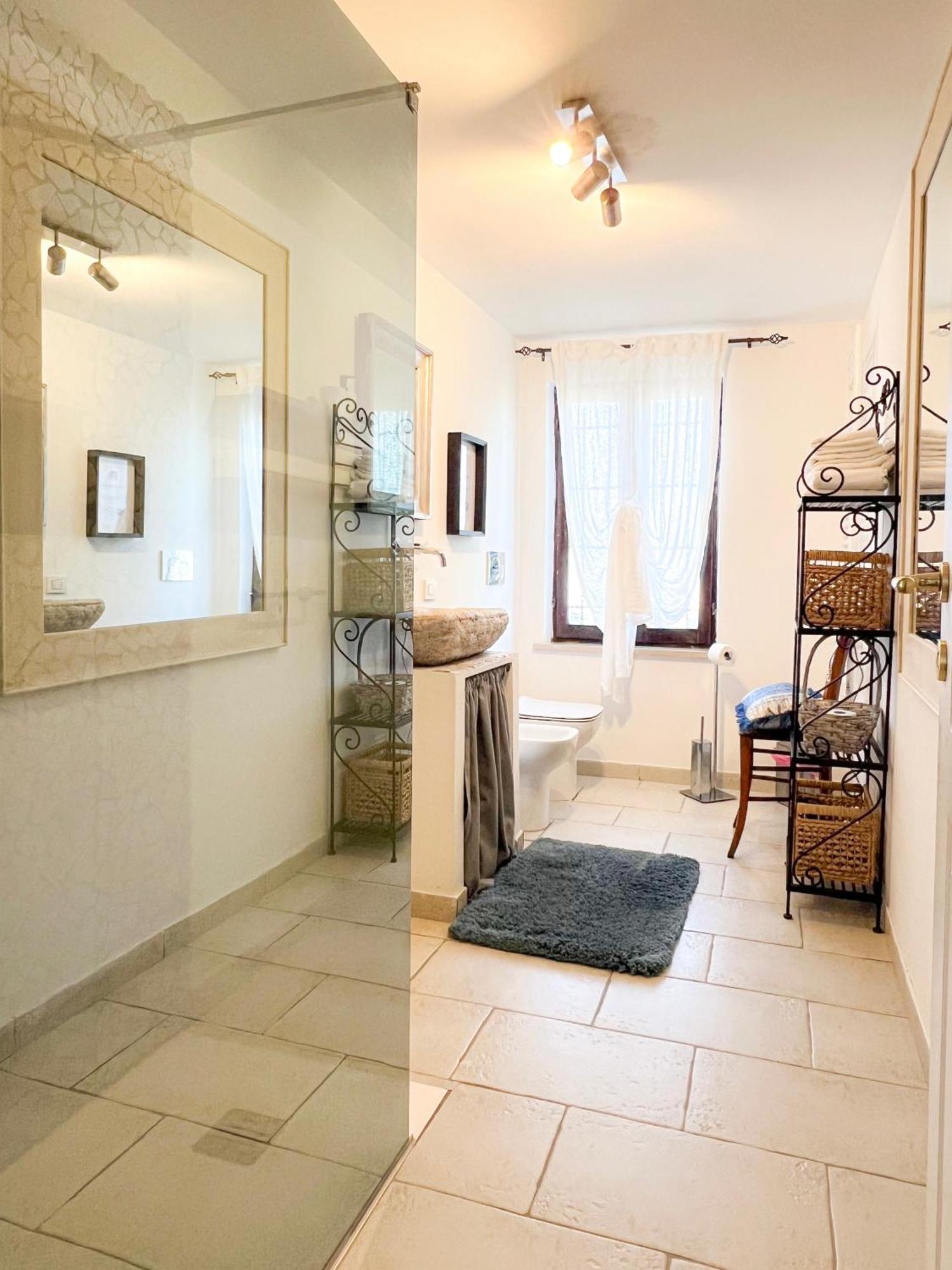 Comecasa 2 Bedrooms With Garden Apartment Benevello Ngoại thất bức ảnh