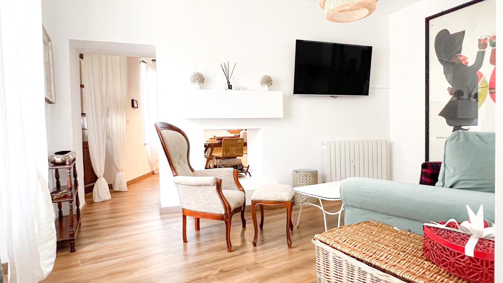 Comecasa 2 Bedrooms With Garden Apartment Benevello Ngoại thất bức ảnh